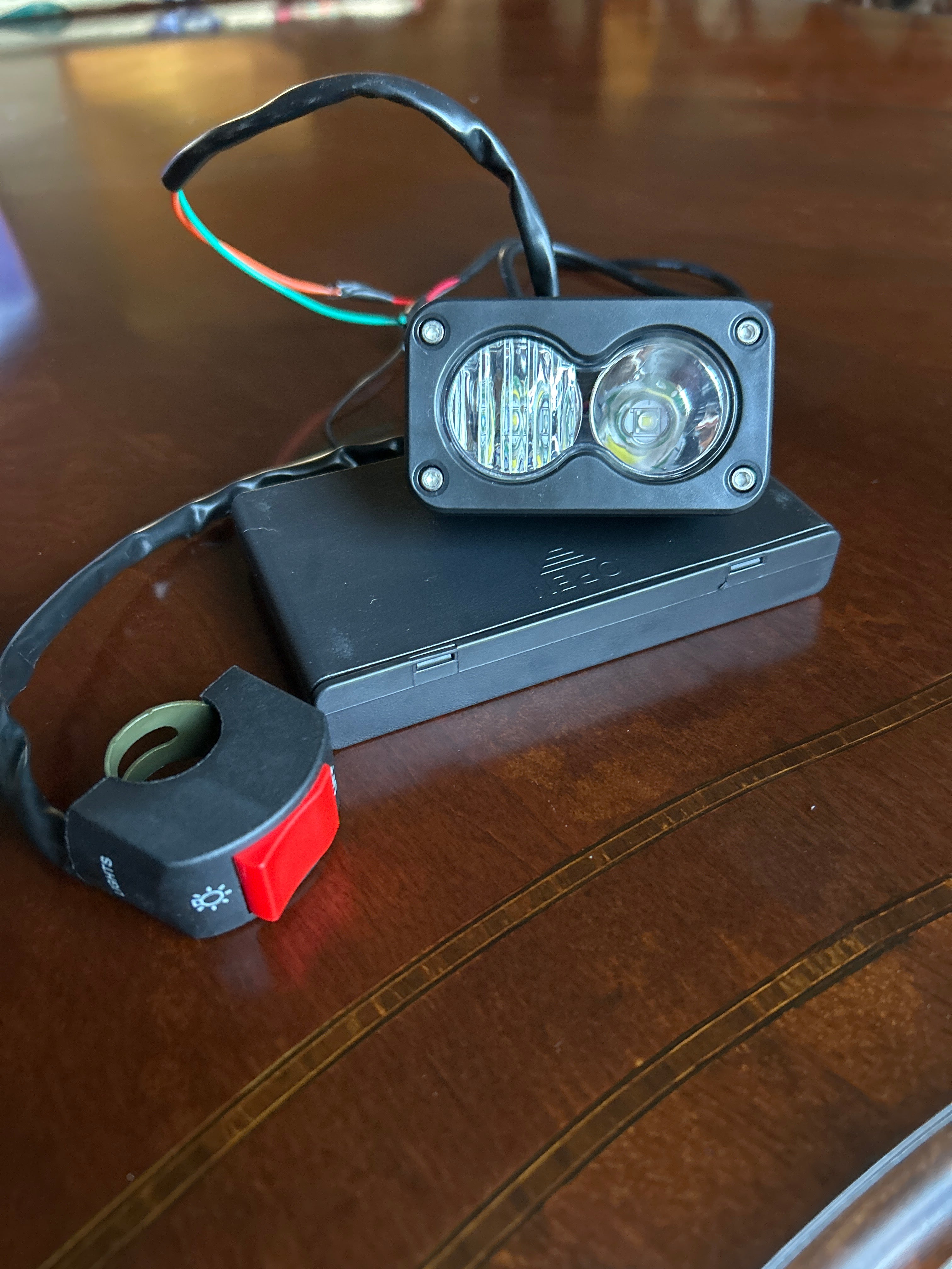 Battery Powered Baja light