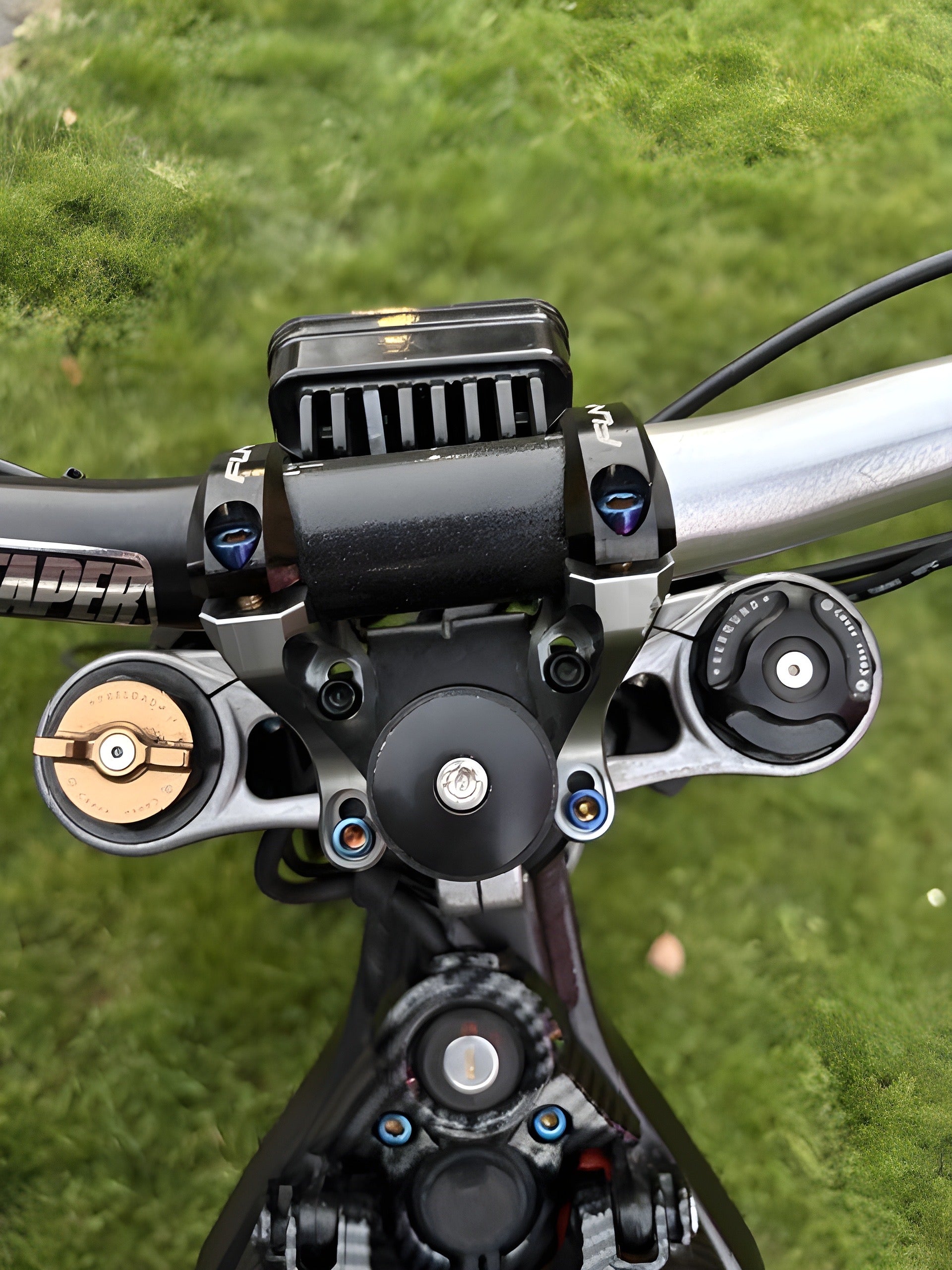 Funn-Mount Titanium Bolts(4 or 8 Bolts)